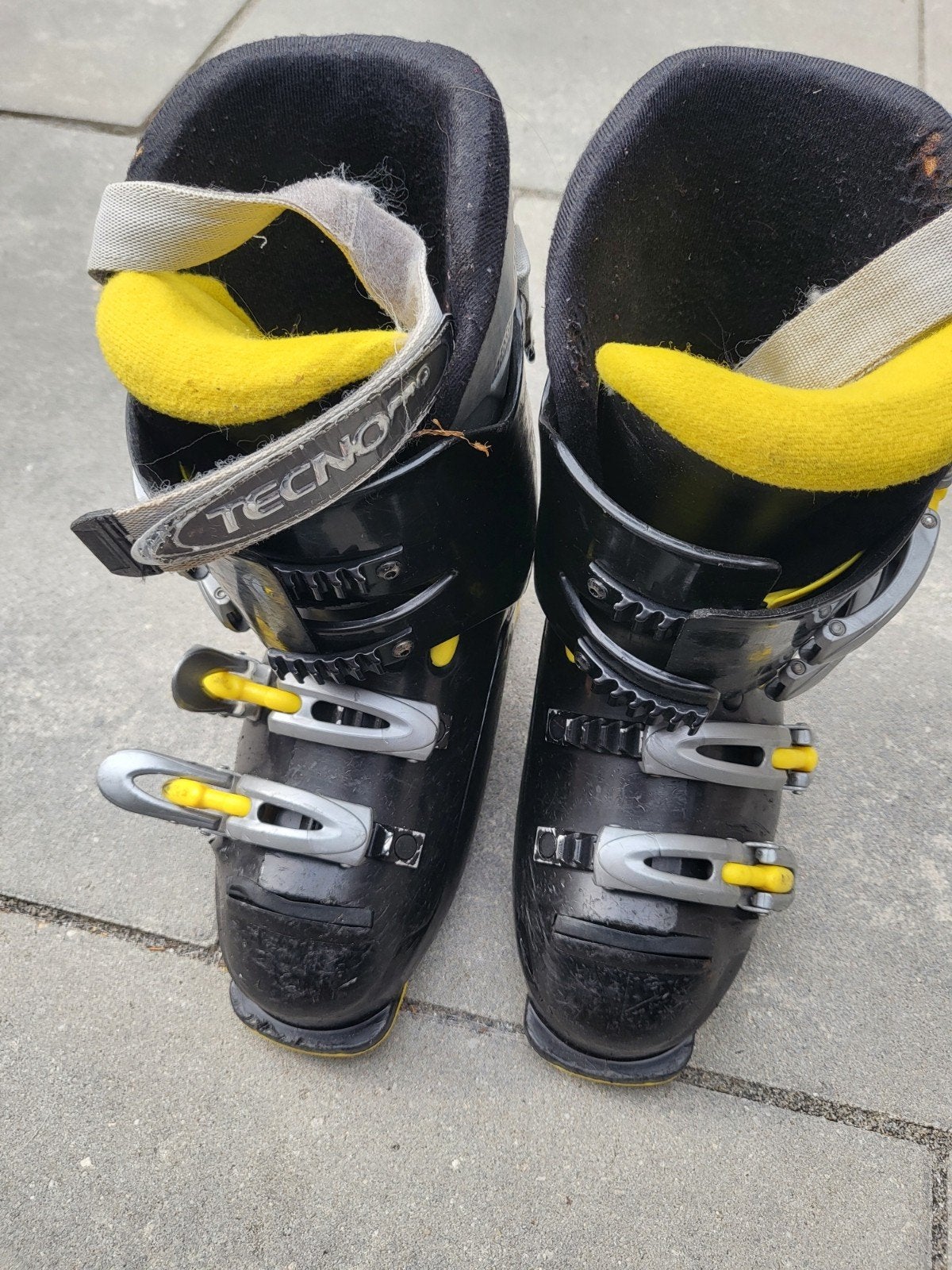 Tecno Pro skischoenen maat 37 zo goed als nieuw, Overige merken, Schoenen, Ophalen of Verzenden, Zo goed als nieuw