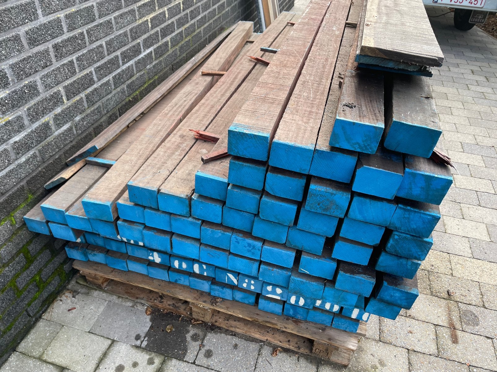 Padouk kepers, Doe-het-zelf en Verbouw, Ophalen, Zo goed als nieuw, 200 tot 250 cm, 50 mm of meer