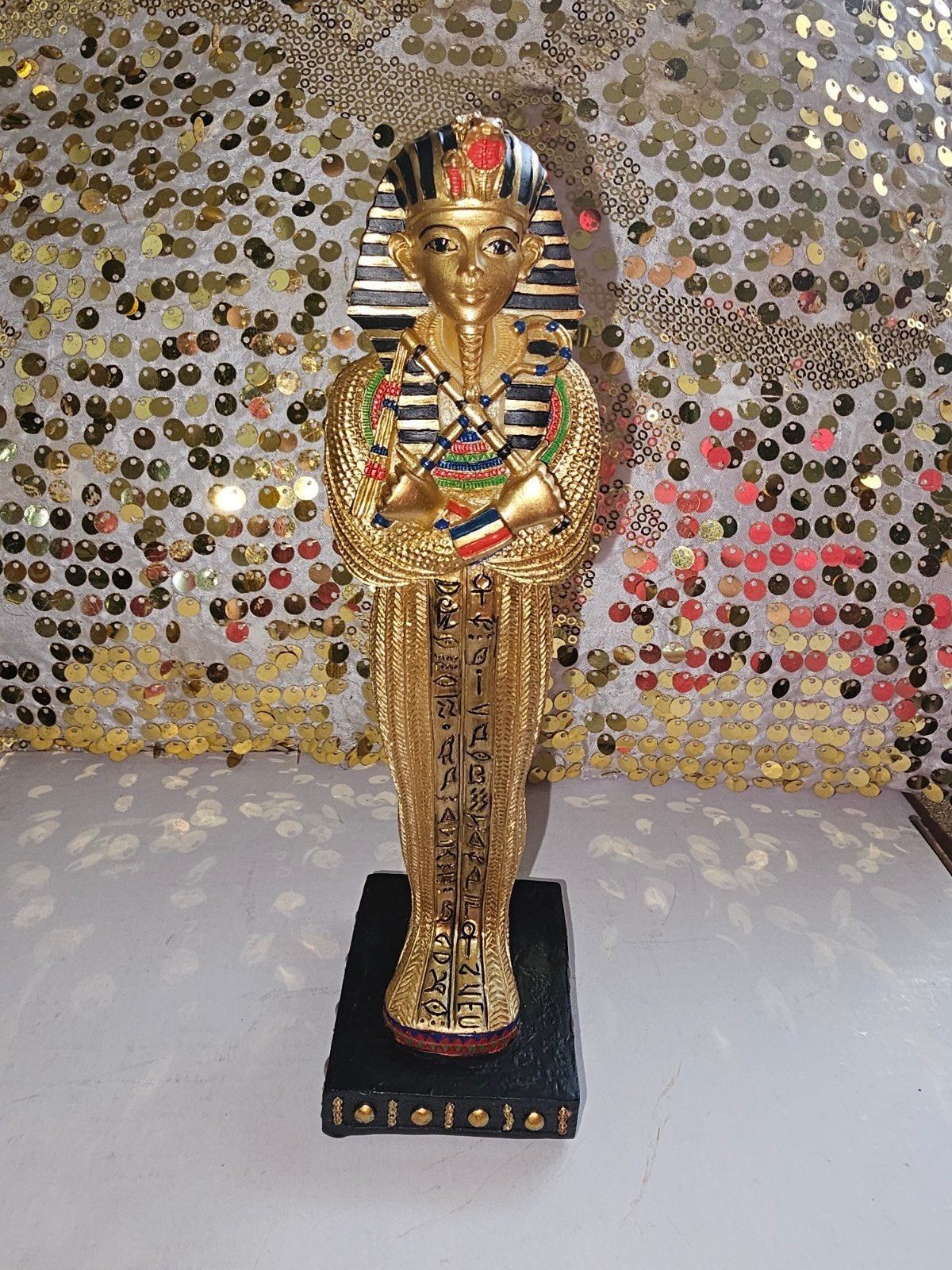 Egyptische Farao Toetanchamon Beeldje - Goudkleurig, Minder dan 20 cm, Ophalen of Verzenden, Op sokkel, Overige materialen