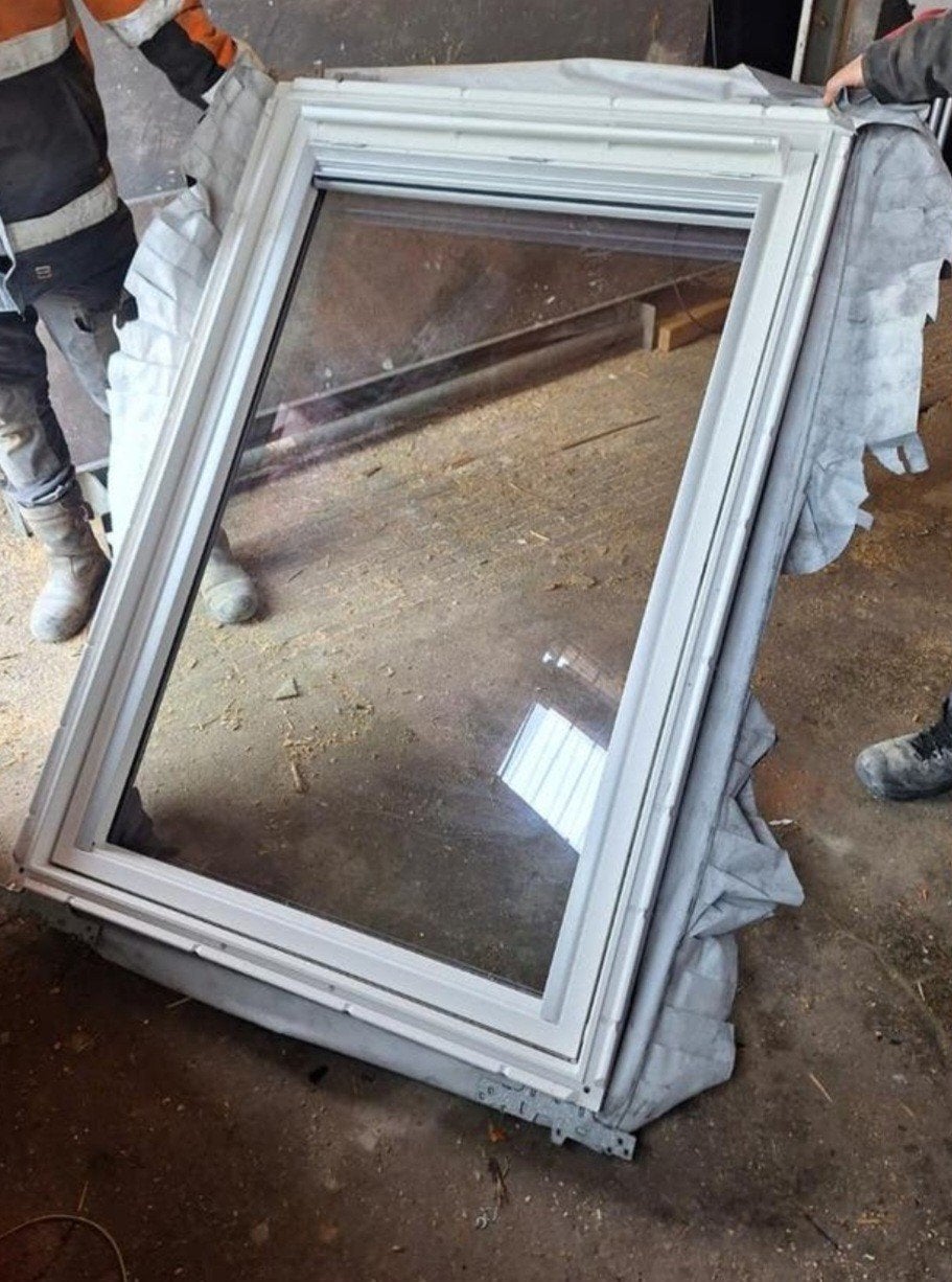 Velux GGU F04 Dakraam met Gootstukken, Ophalen