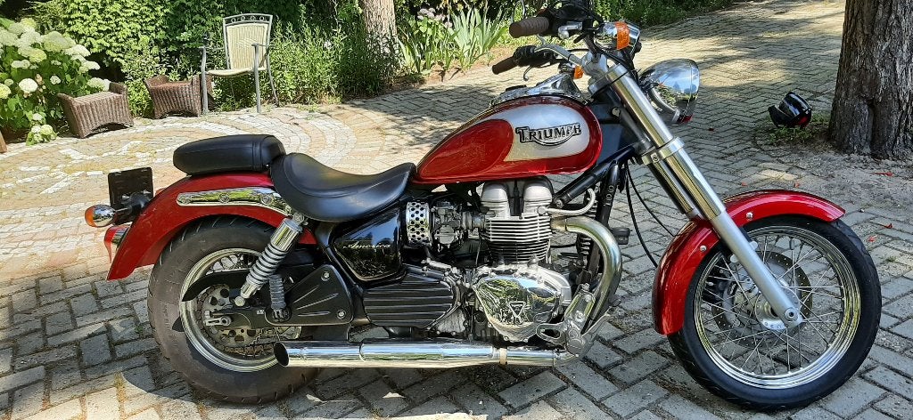 TRIUMPH BONNEVILLE AMERICA, Gebruikt, Particulier, Toermotor, 865 cc
