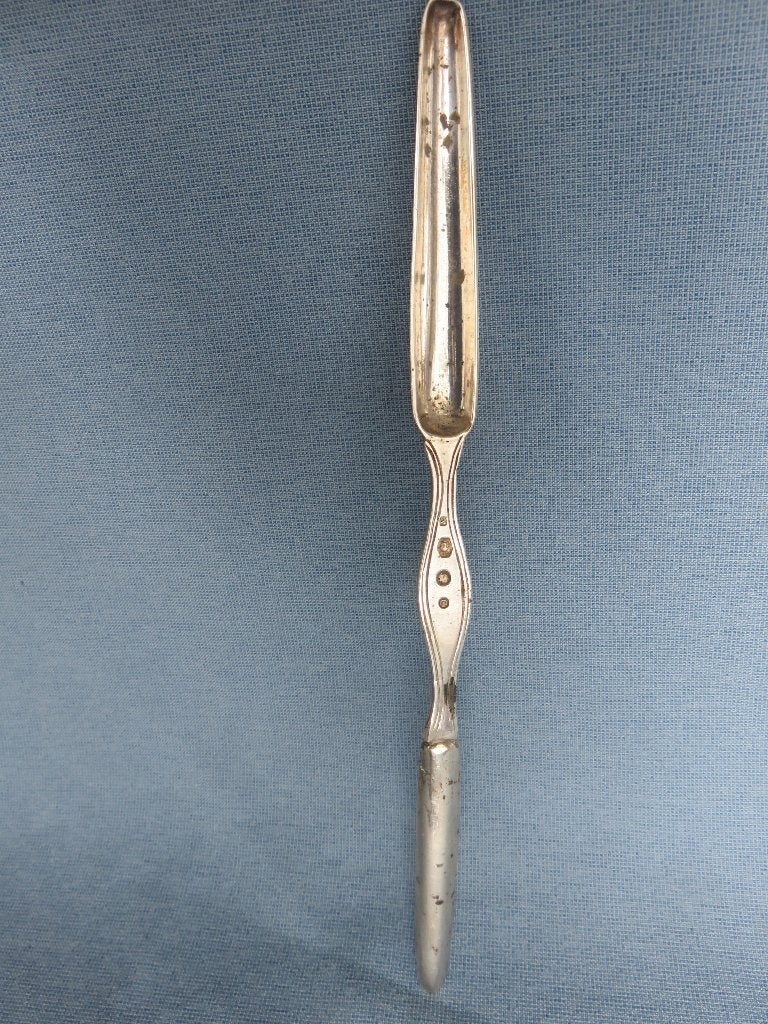 Antieke beenmerg lepel 1837 met 4 zilver keuren., Antiek en Kunst, Ophalen of Verzenden, Zilver