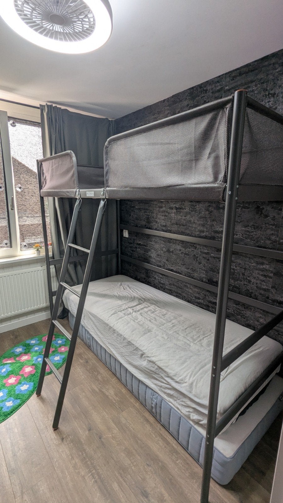 Hoogslaper donkergrijs, Tuffing Ikea, Ophalen, Eenpersoons, 160 tot 180 cm, Zo goed als nieuw
