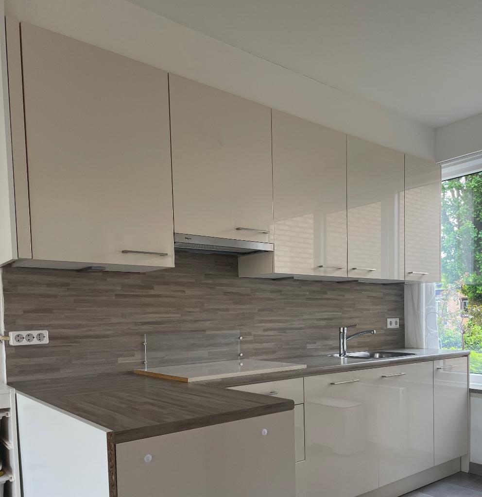 Keuken - reageren vóór 1 juni / ophalen begin augustus, Ophalen, Gebruikt, Wit, Overige typen