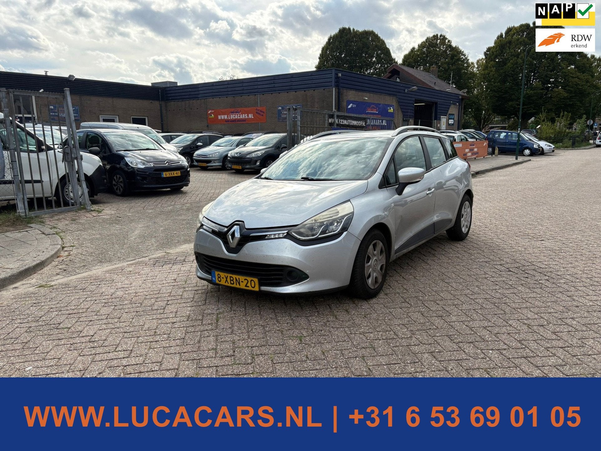 Renault Clio Estate 1.5 dCi ECO Expression Navi 2X SLEUTEL +, Auto's, Voorwielaandrijving, Euro 5, Gebruikt, 4 cilinders