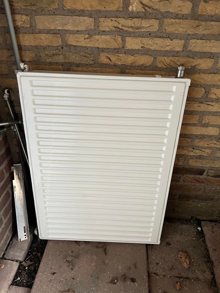 Compacte CV radiator - Ideaal voor kleine ruimtes, Ophalen, 30 tot 80 cm, Radiator, 60 tot 150 cm