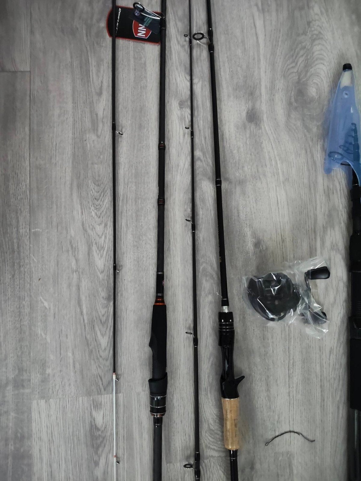 Set 3 x Hengels + Reel alles nieuw Penn/Mitchell etc, Ophalen of Verzenden, Complete set