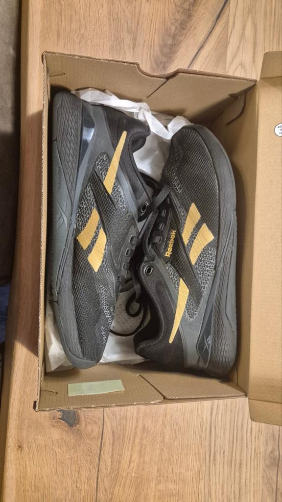 Reebok Nano X5 Sportschoenen - Zwart/Goud, Ophalen of Verzenden, Sportschoenen, Zwart, Reebok
