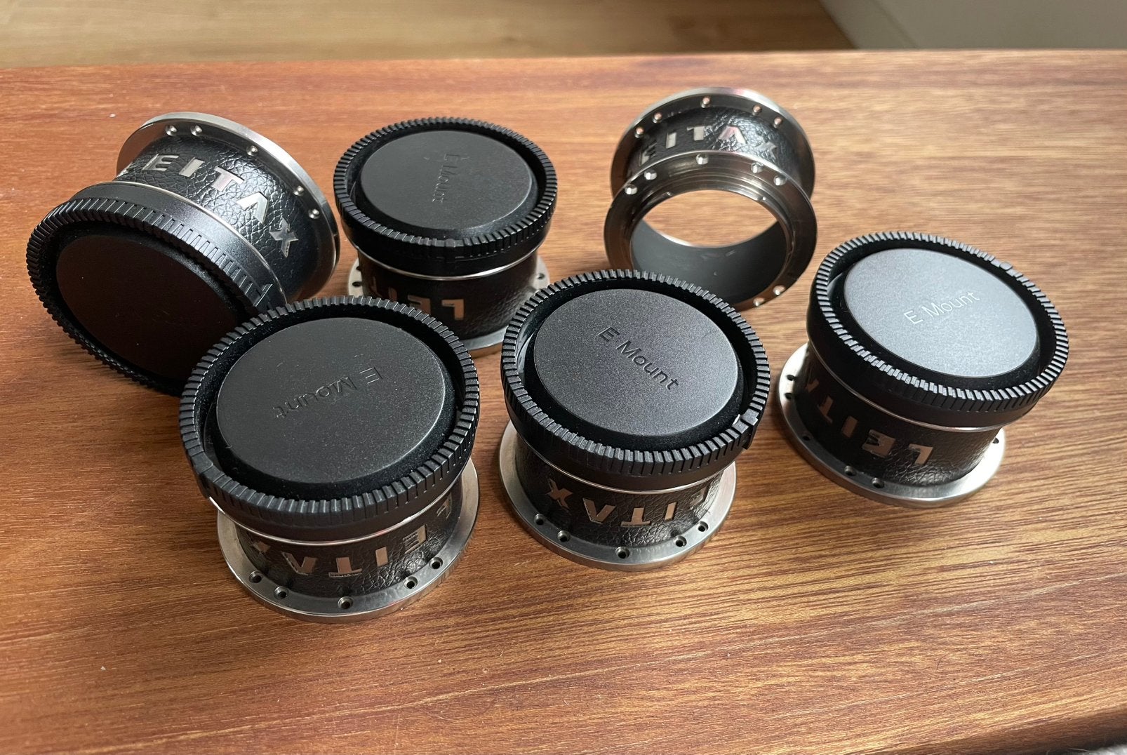 Leitax Leica R to Sony E mounts 6 pieces, Sony E-mount, Gebruikt, Leica, Telelens