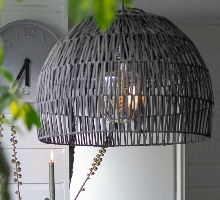 Grote zwarte rotan lampenkap met XL lichtbron, Ophalen, Zo goed als nieuw, Natuurlijk materiaal, E27 (groot)