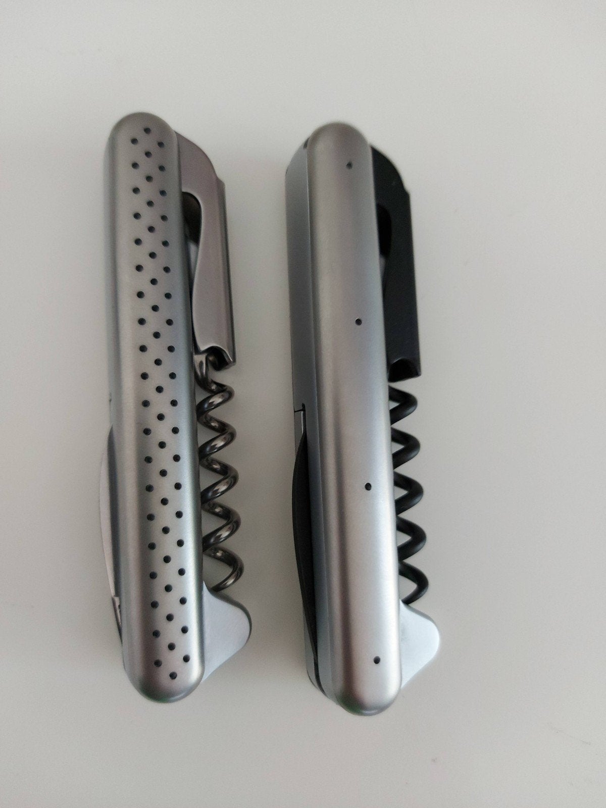 Richartz Solingen wine opener mes zakmes, Caravans en Kamperen, Kampeergereedschap, Ophalen of Verzenden, Nieuw