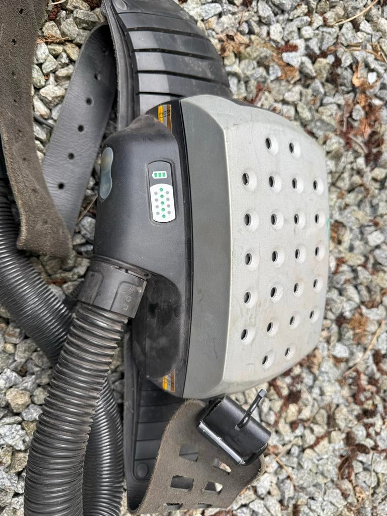 3M Adflo PAPR systeem met nieuwe filters en accessoires, Ophalen, Gebruikt, Accessoires