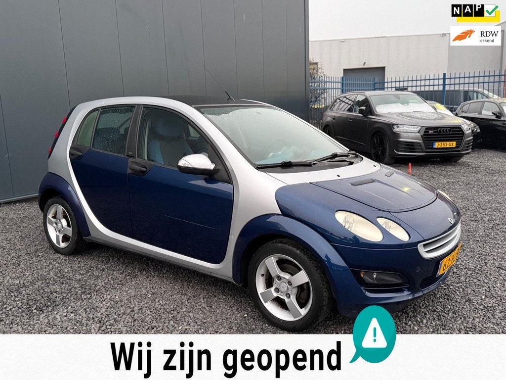 smart forfour 1.3 passion AIRCO!PANO!KOOPJE!, Auto's, Smart, 945 kg, Stof, Origineel Nederlands, Bedrijf