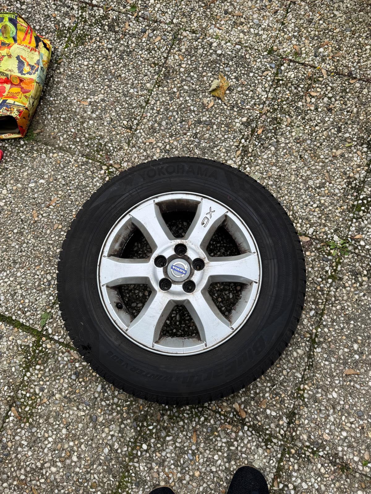 4x winterbanden op lichtmetalen velgen Volvo XC 70, Ophalen