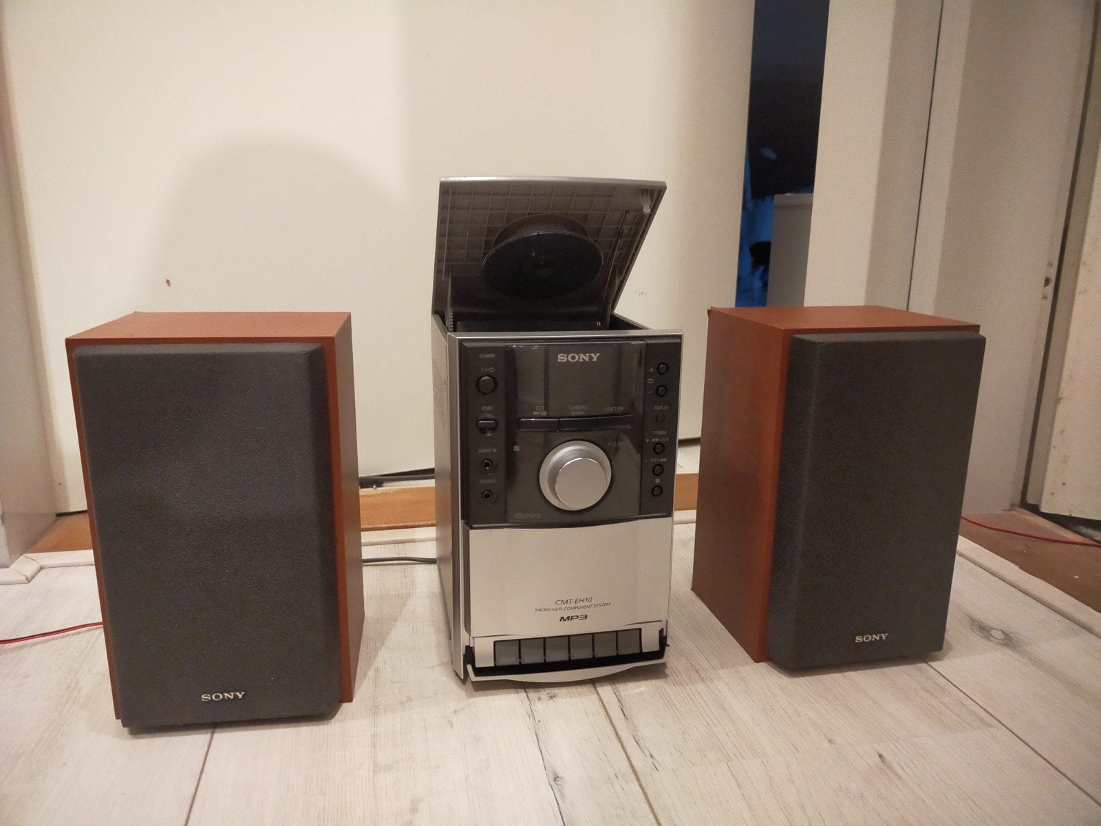 Sony CMT-EH10 Micro Hifi Systeem  CD, Cassette, Radio, MP3, Microset, Cassettedeck, Ophalen of Verzenden, Zo goed als nieuw