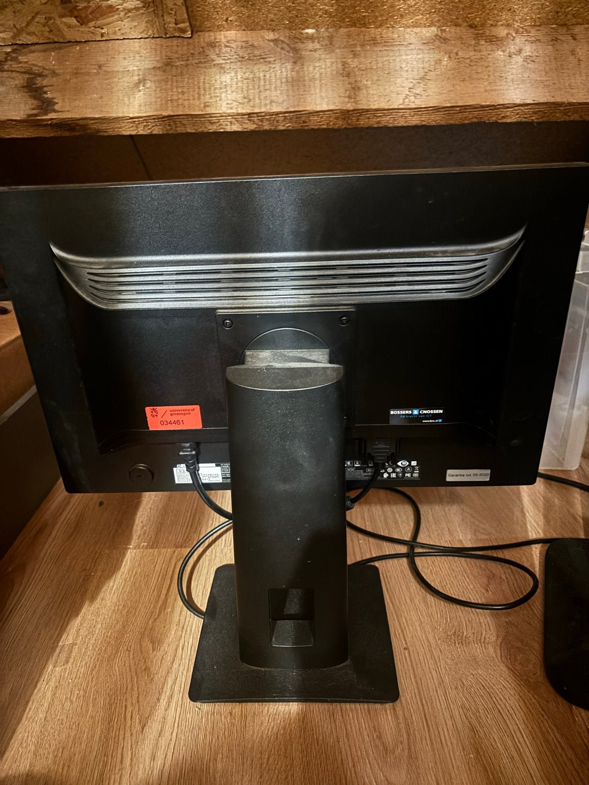 Twee werkende beeldschermen (HP en Acer), Ophalen, Gebruikt, Kantelbaar, Full HD