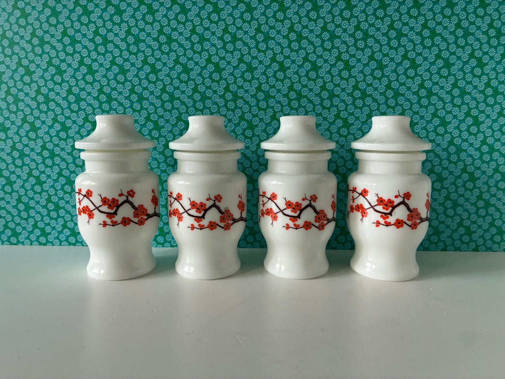 4 vintage melkglas voorraadpotjes Belgium, Gebruikt, Overige merken, Overige typen, Vintage