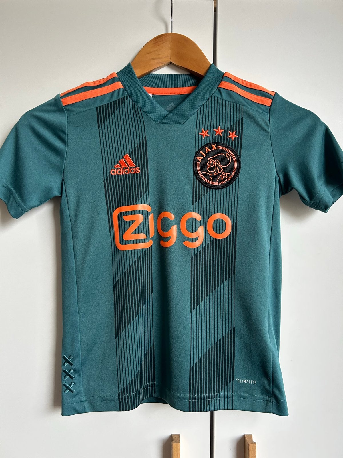 Ajax voetbalshirt Adidas maat XS (128) - Zeer goede staat, Ophalen of Verzenden, Zo goed als nieuw, Jongen, Sport- of Zwemkleding