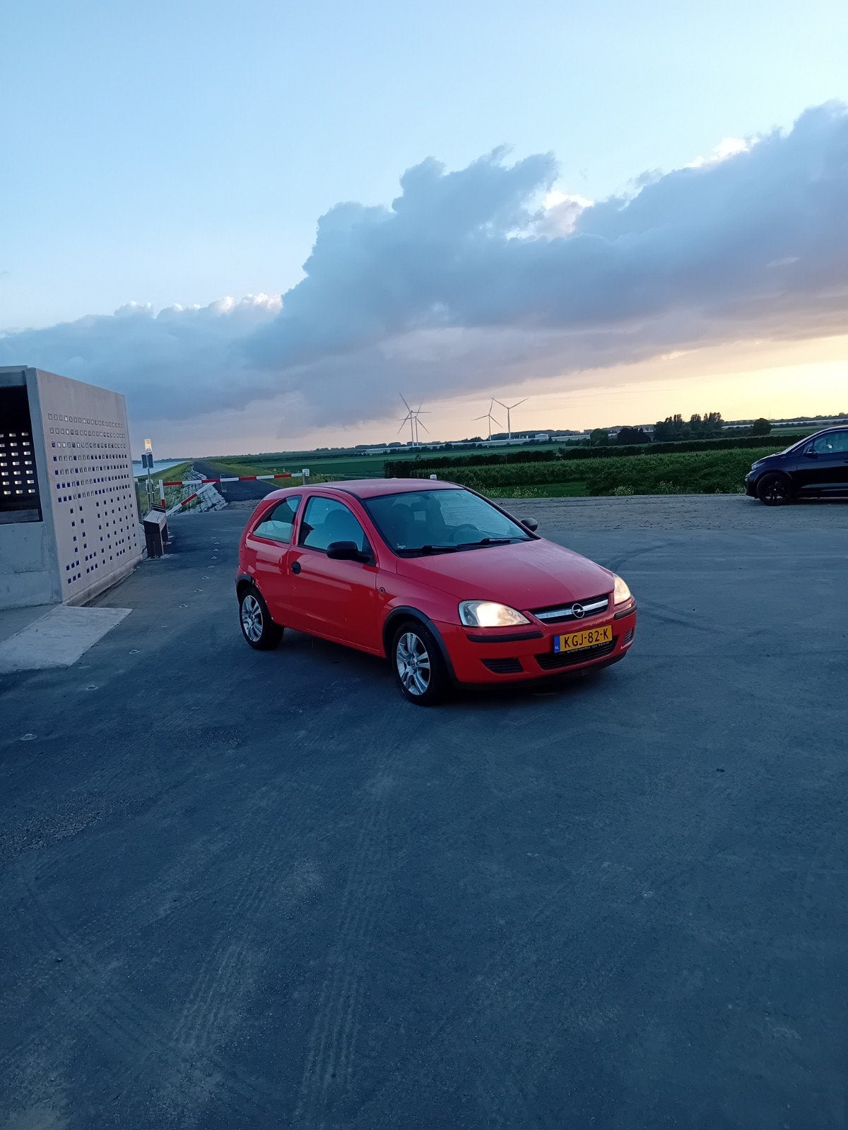 Opel 2005 Rood, Auto's, Voorwielaandrijving, Handgeschakeld, Particulier, 3 cilinders