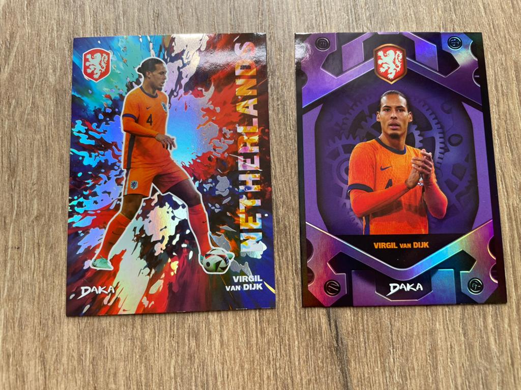 virgil van dijk 1/175 en 14/199, Ophalen of Verzenden, Buitenlandse clubs, Poster, Plaatje of Sticker