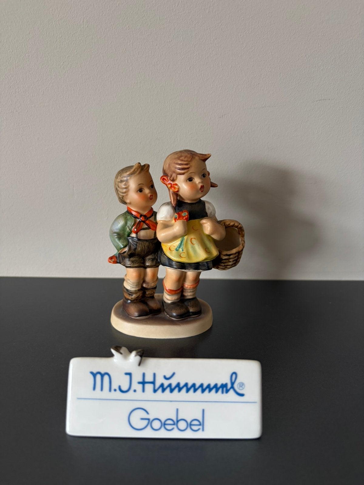 Hummel Goebel, Ophalen, Zo goed als nieuw, Hummel
