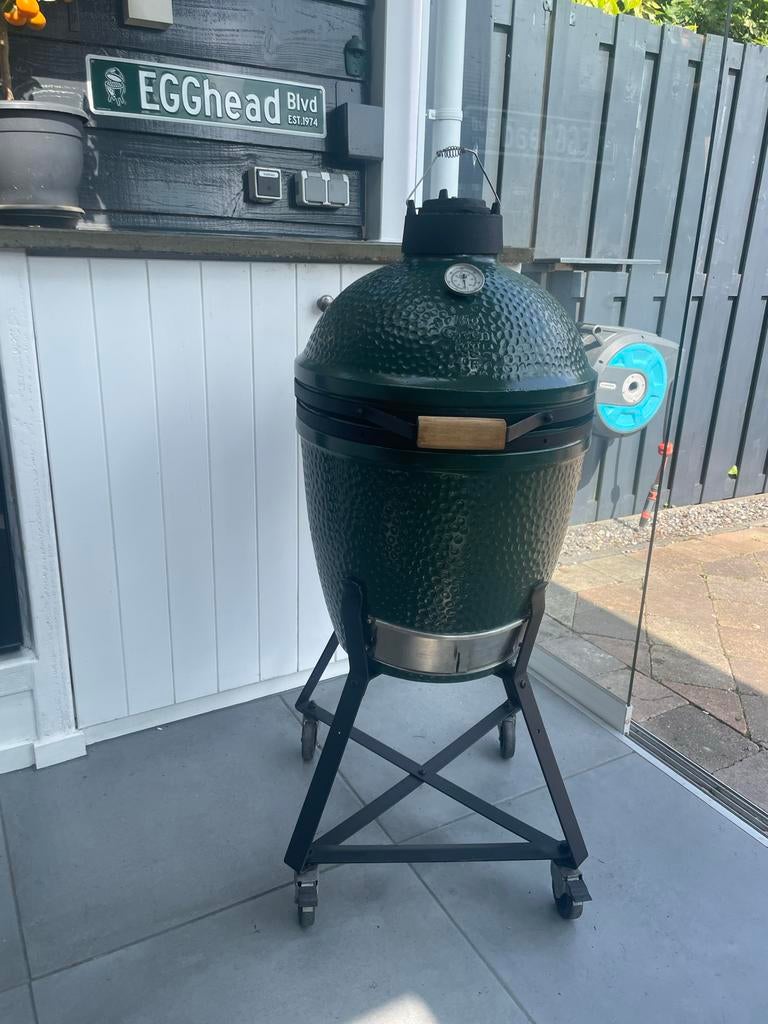 Big Green Egg Medium Kamado BBQ - Zo goed als nieuw, Ophalen, Zo goed als nieuw