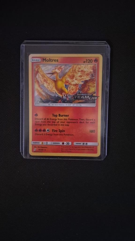 Moltres Pokémon Kaart - Sun & Moon Team Up 19/181, Ophalen of Verzenden, Zo goed als nieuw, Losse kaart