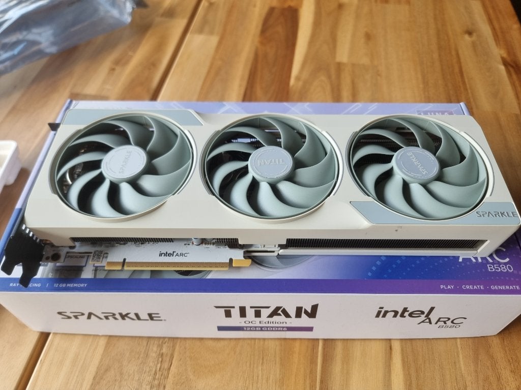 Sparkle Intel Arc B580 Titan OC Edition 12GB GDDR6, Ophalen, GDDR6, PCI-Express 4, HDMI