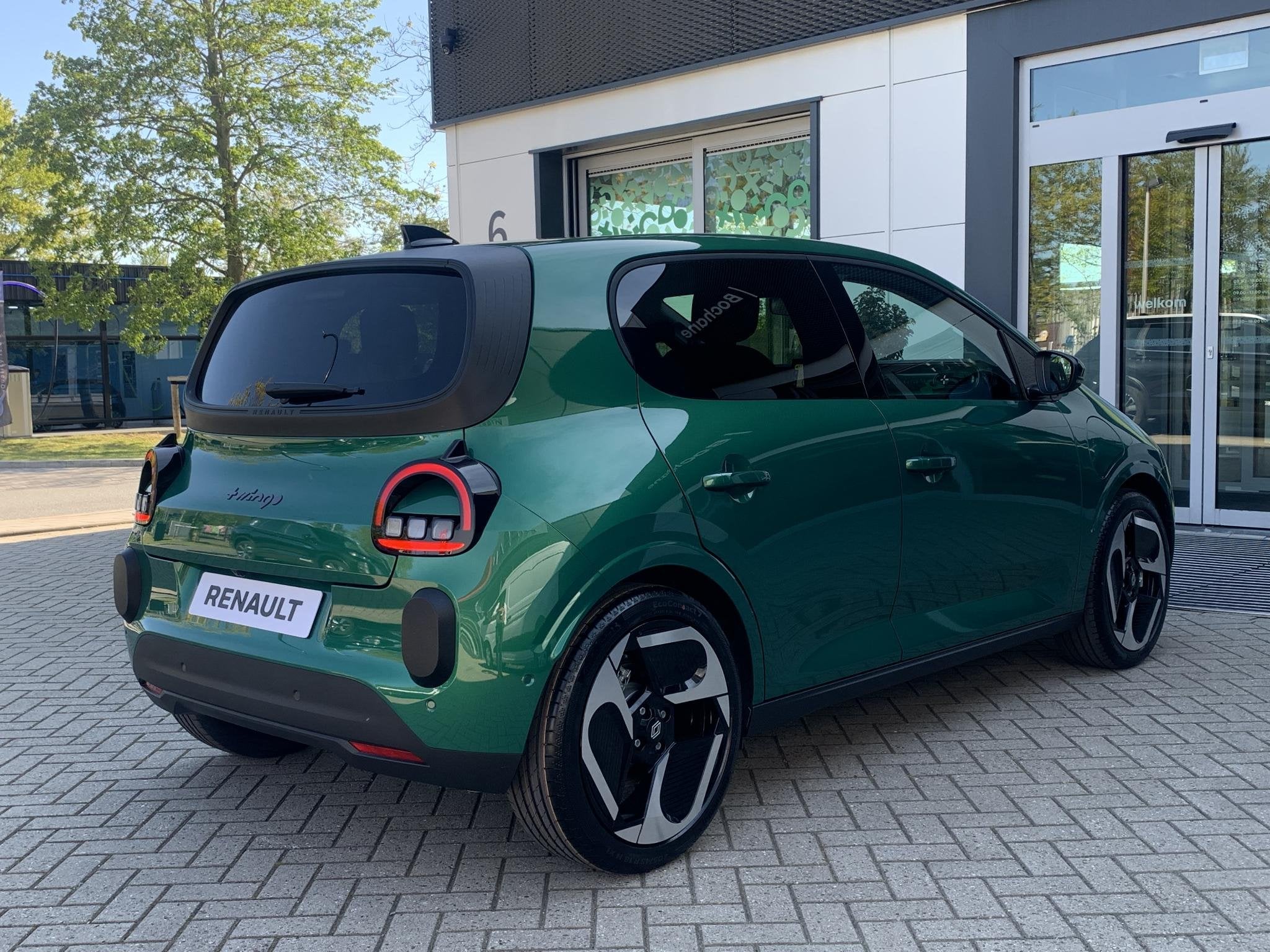 Renault Twingo Urban Range Evolution 27.5 kWh | | Demo | Pac, Huisgarantie, Electronic Stability Program (ESP), Met garantie (alle)
