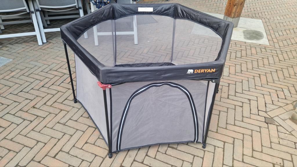 Deryan pop-up box, grondbox, Ophalen, Zo goed als nieuw, Rond