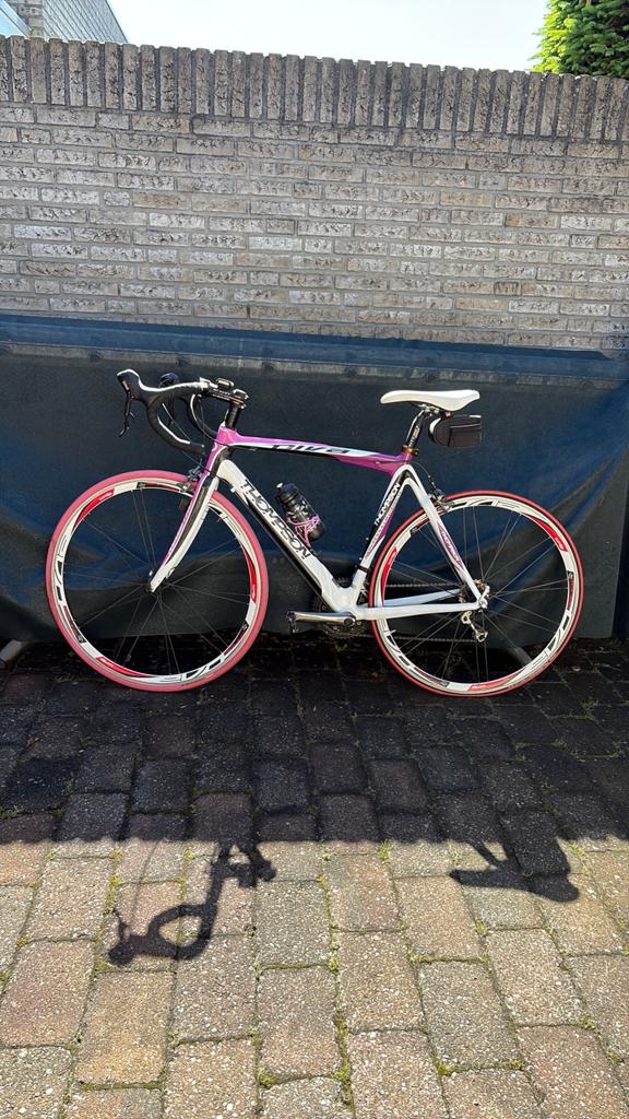 Dames race fiets, Fietsen en Brommers, Fietsen | Racefietsen, Carbon, Zo goed als nieuw, Meer dan 20 versnellingen, 53 tot 57 cm