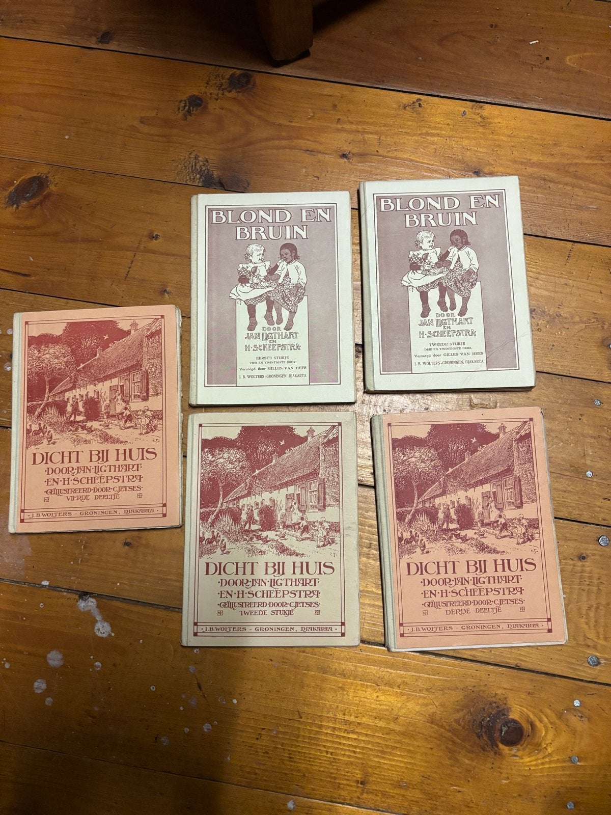 5 originele kinderboekjes van Jan Ligthart - Dichtbij Huis &, Ophalen of Verzenden, Gelezen, Fictie algemeen