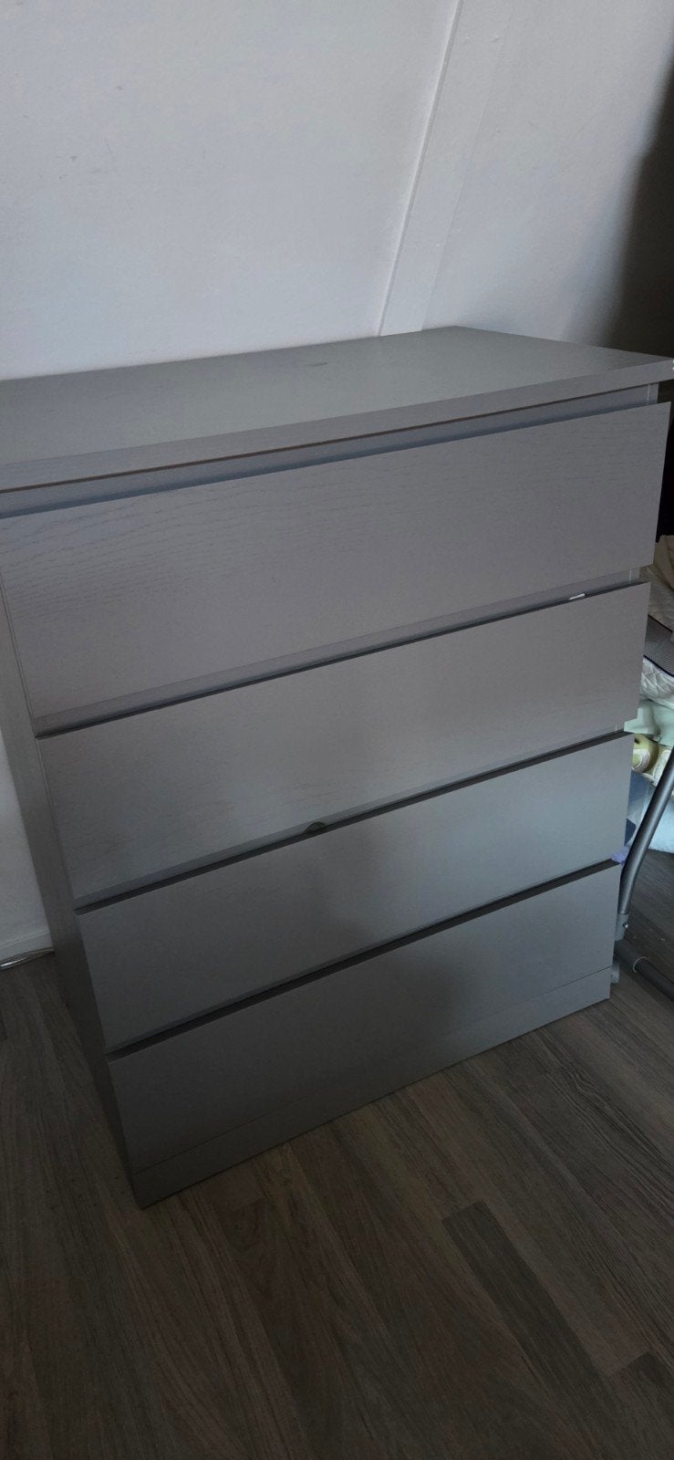 Grijze ladekast ikea Malm met 4 laden, Ophalen, Gebruikt, 100 tot 150 cm, 50 tot 100 cm
