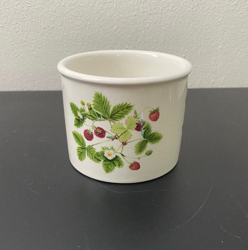 Portmeirion Summer Strawberries (suiker)potje, Ophalen of Verzenden, Zo goed als nieuw, Kom(men), Overige stijlen