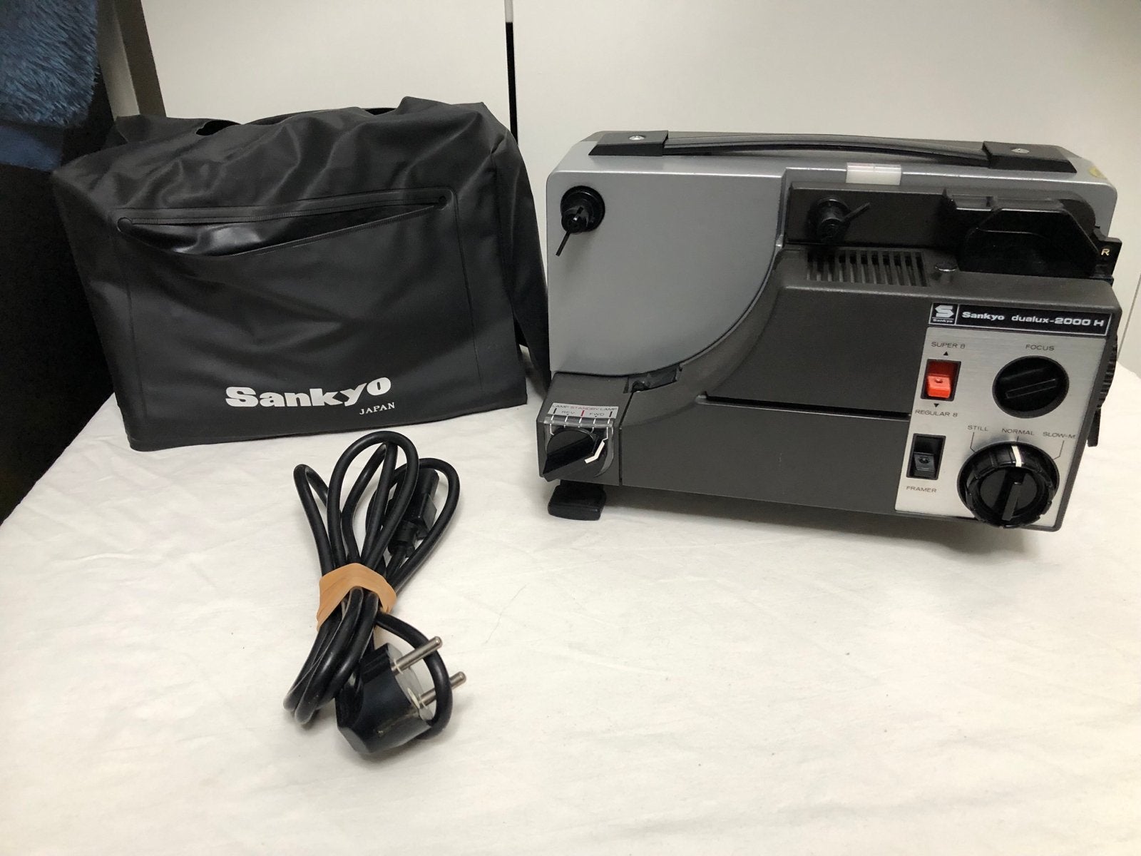 Sankyo Dualux 2000 H Super 8/Regular 8 filmprojector, Ophalen of Verzenden, Gebruikt