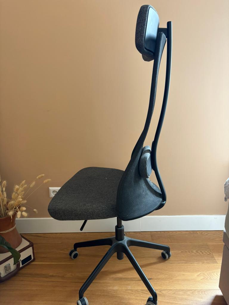 Bureaustoel ergonomisch (twv 250 euro), Ophalen, Ergonomisch, Zo goed als nieuw, Zwart