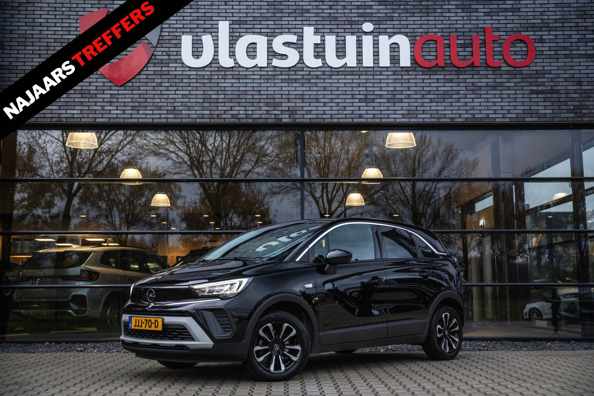 Opel Crossland 1.2 Turbo Elegance Automaat, Cruise control,, Auto's, Gebruikt, 1199 cc, Zwart, Bedrijf