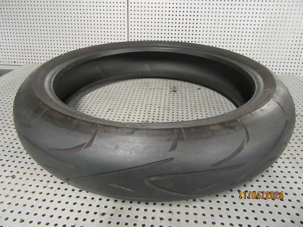 Voorband Continental 120/70-17 Conti Sport Attack Band Front, Gebruikt, Continental, Ophalen of Verzenden