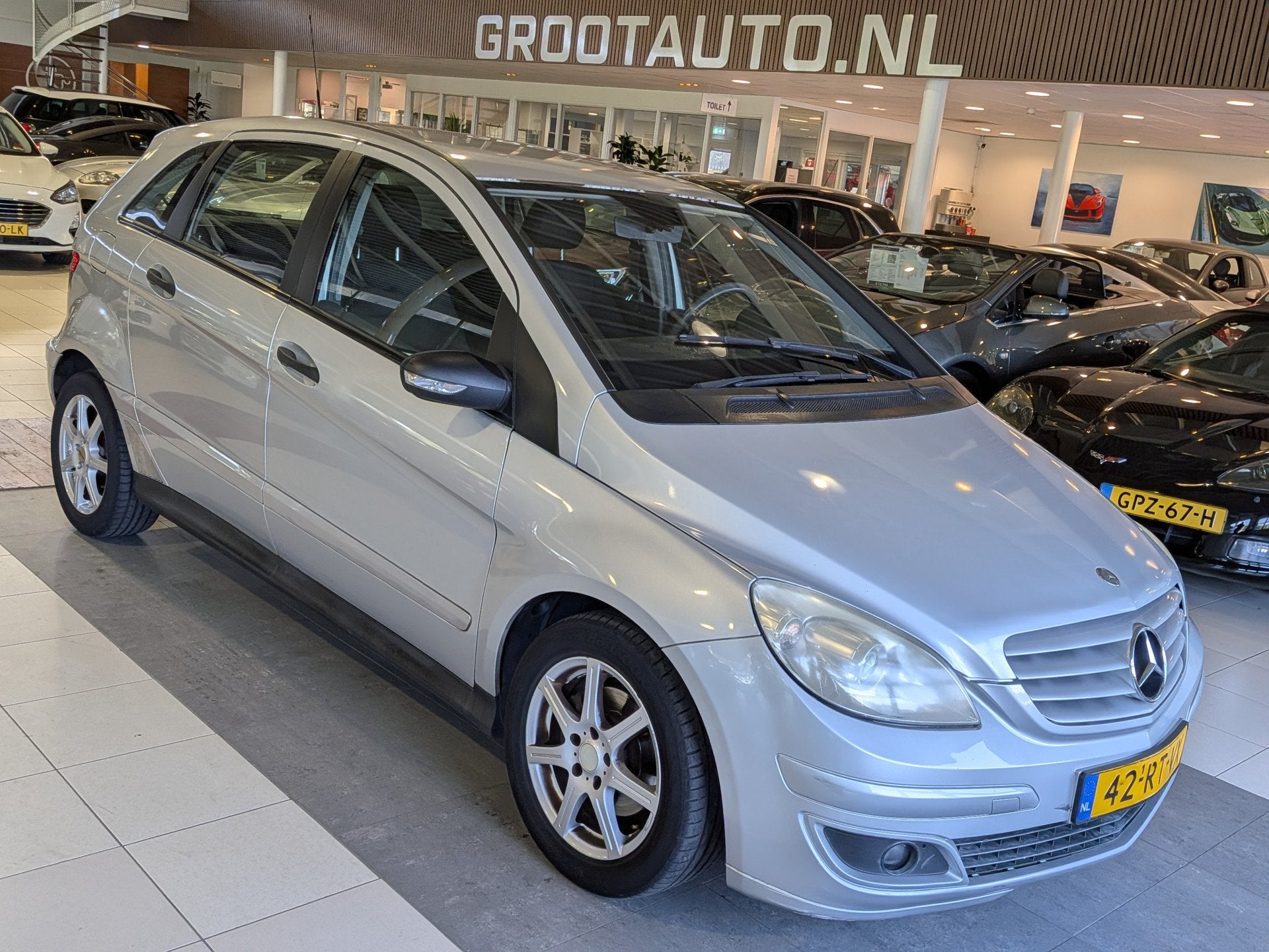 Mercedes-Benz B-Klasse 200 Airco, Carplay, Stuurbekrachtigin, Gebruikt, 4 cilinders, 400 kg, Bedrijf