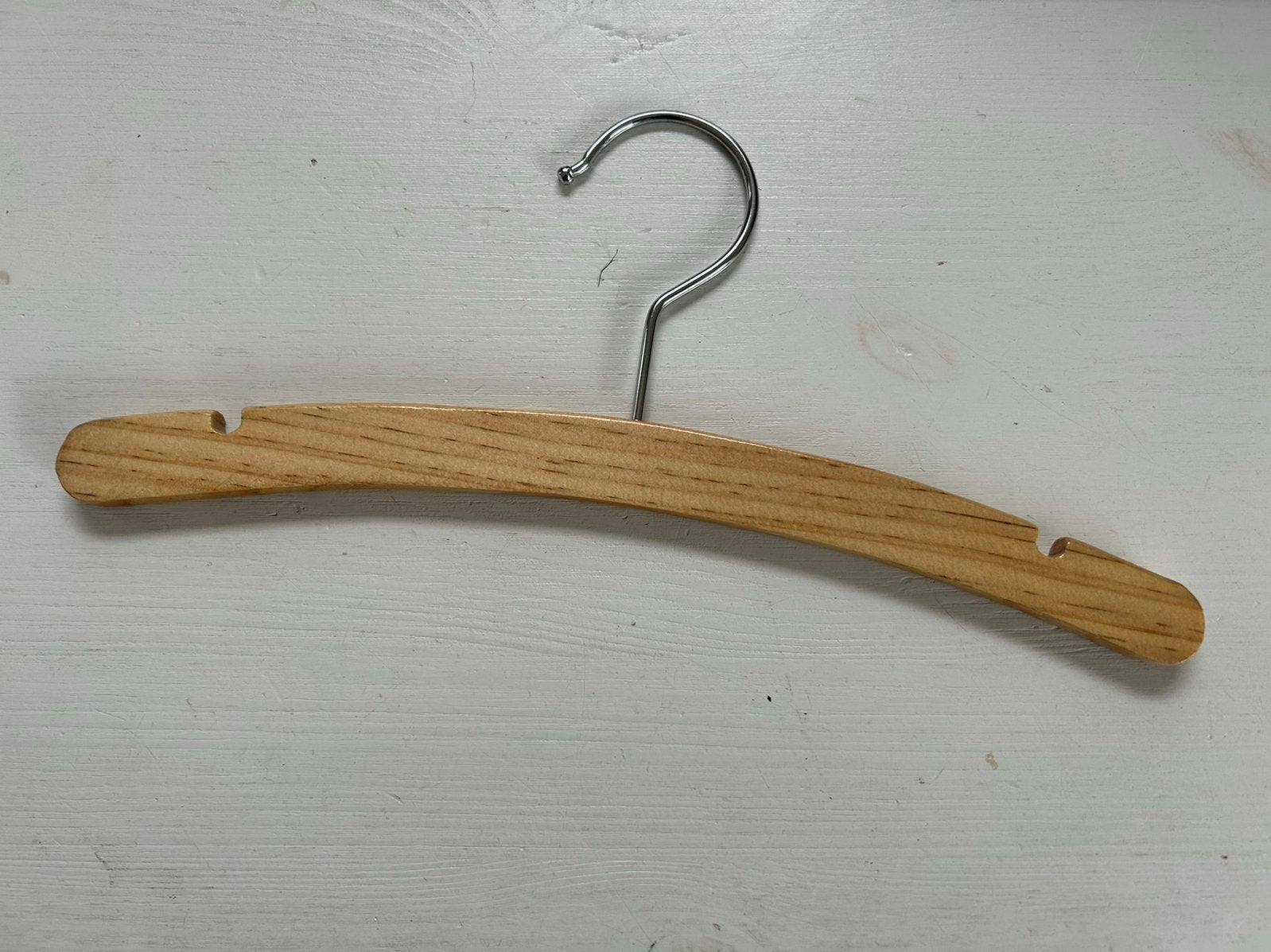 Hema babykleerhangertjes hout - 36 stuks, Ophalen, Zo goed als nieuw, Hema, Kapstokje