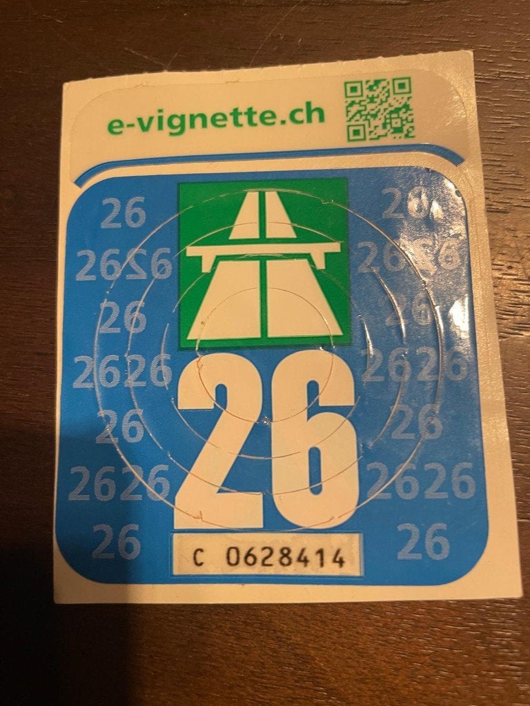 2x Autobahn Vignet Zwitserland (geldig t/m 31 jan 2027), Eén persoon
