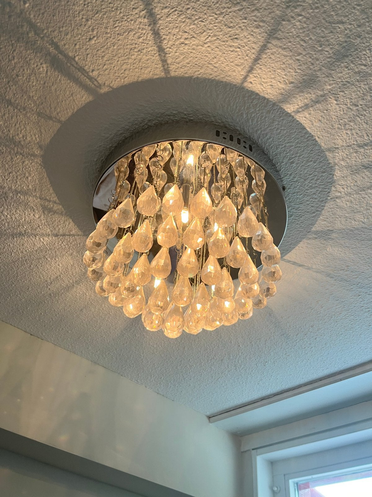 2x Moderne plafondlamp met kristallen druppels, Huis en Inrichting, Ophalen, Zilver, Modern, Plafondlamp