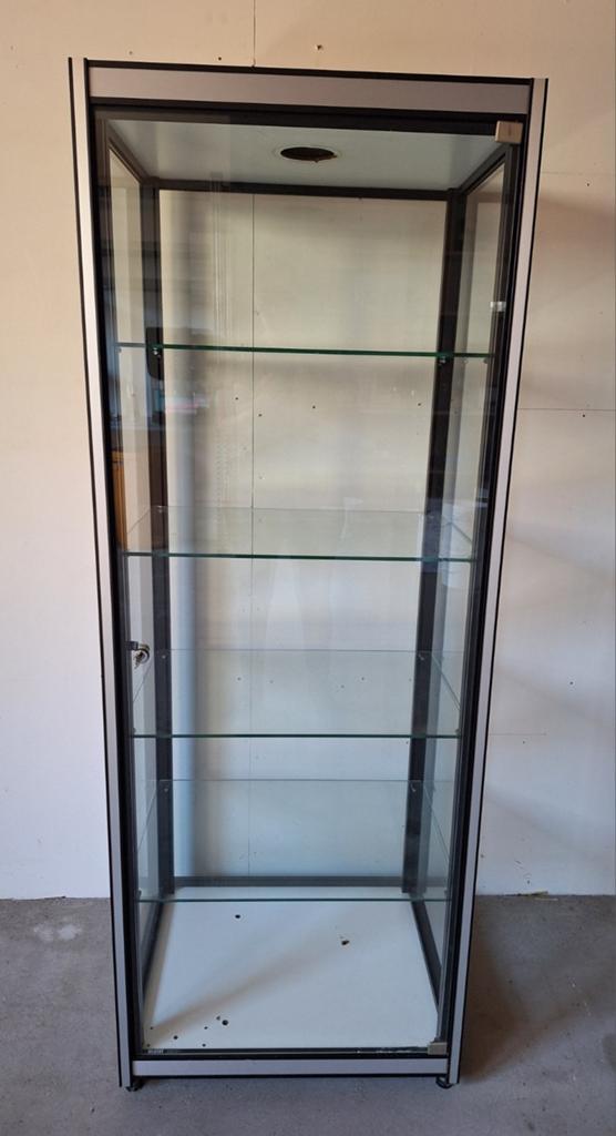 Oude glazen vitrinekast afsluitbaar, Ophalen, Gebruikt, 50 tot 100 cm, 150 tot 200 cm