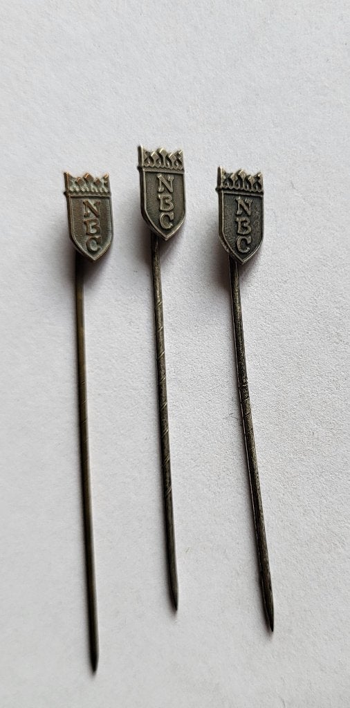 Nederlandse Boeken Club zilver speldjes, Gebruikt, Niet vindbaar, Niet vindbaar, Speldje of Pin