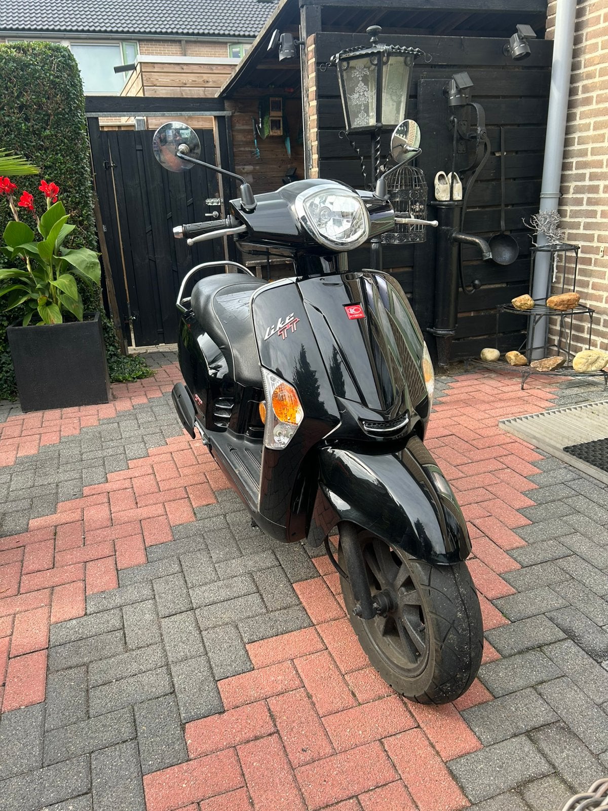 Zwarte Kymco 50CC 4T, Fietsen en Brommers, Scooters | Piaggio, Ophalen of Verzenden, Zo goed als nieuw, Benzine, Fly