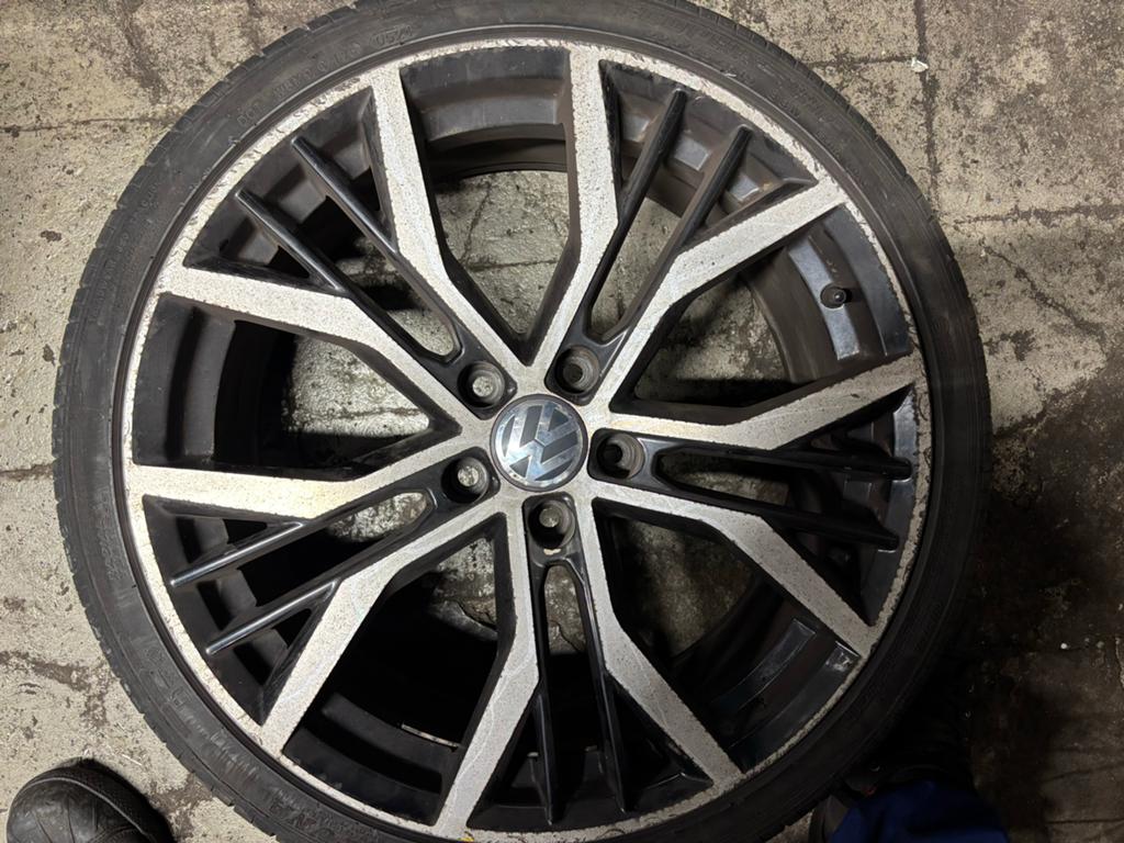Volkswagen velgen 19 inch, Gebruikt, Banden en Velgen, Ophalen of Verzenden, Zomerbanden