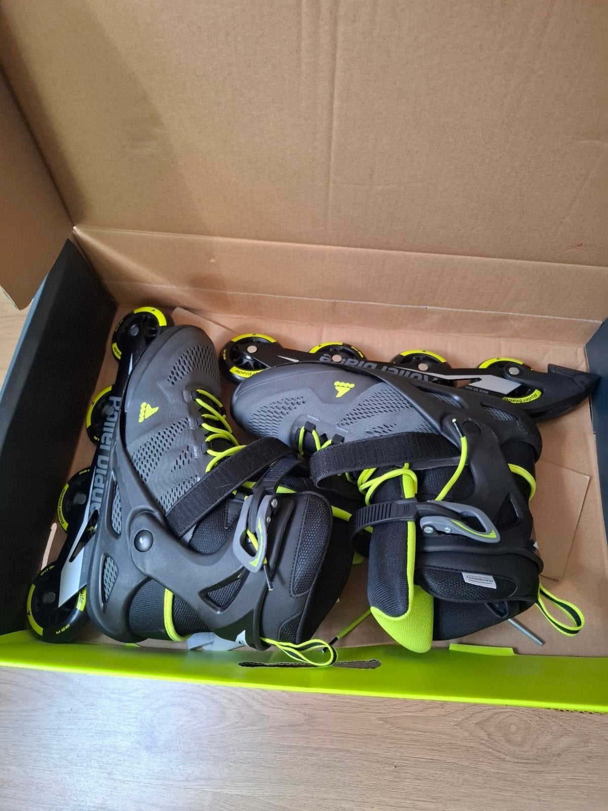 Rollerblade Macroblade 80 skeelers - Maat 45, Verstelbaar, Heren, Ophalen of Verzenden, Zo goed als nieuw
