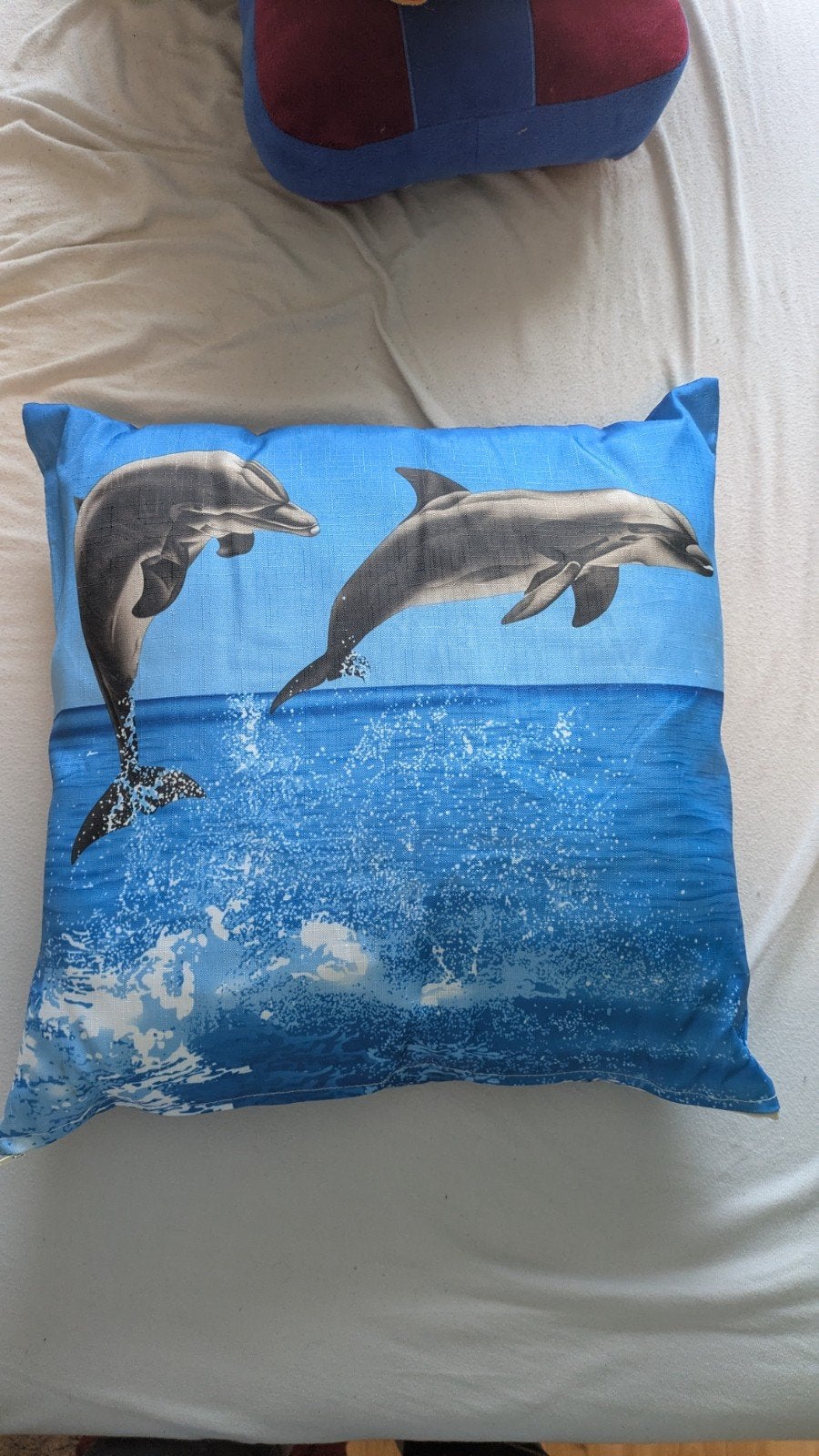 Kussen met dolfijnenprint, Huis en Inrichting, Woonaccessoires | Kussens, Overige merken, Gebruikt, Blauw, Wasbaar