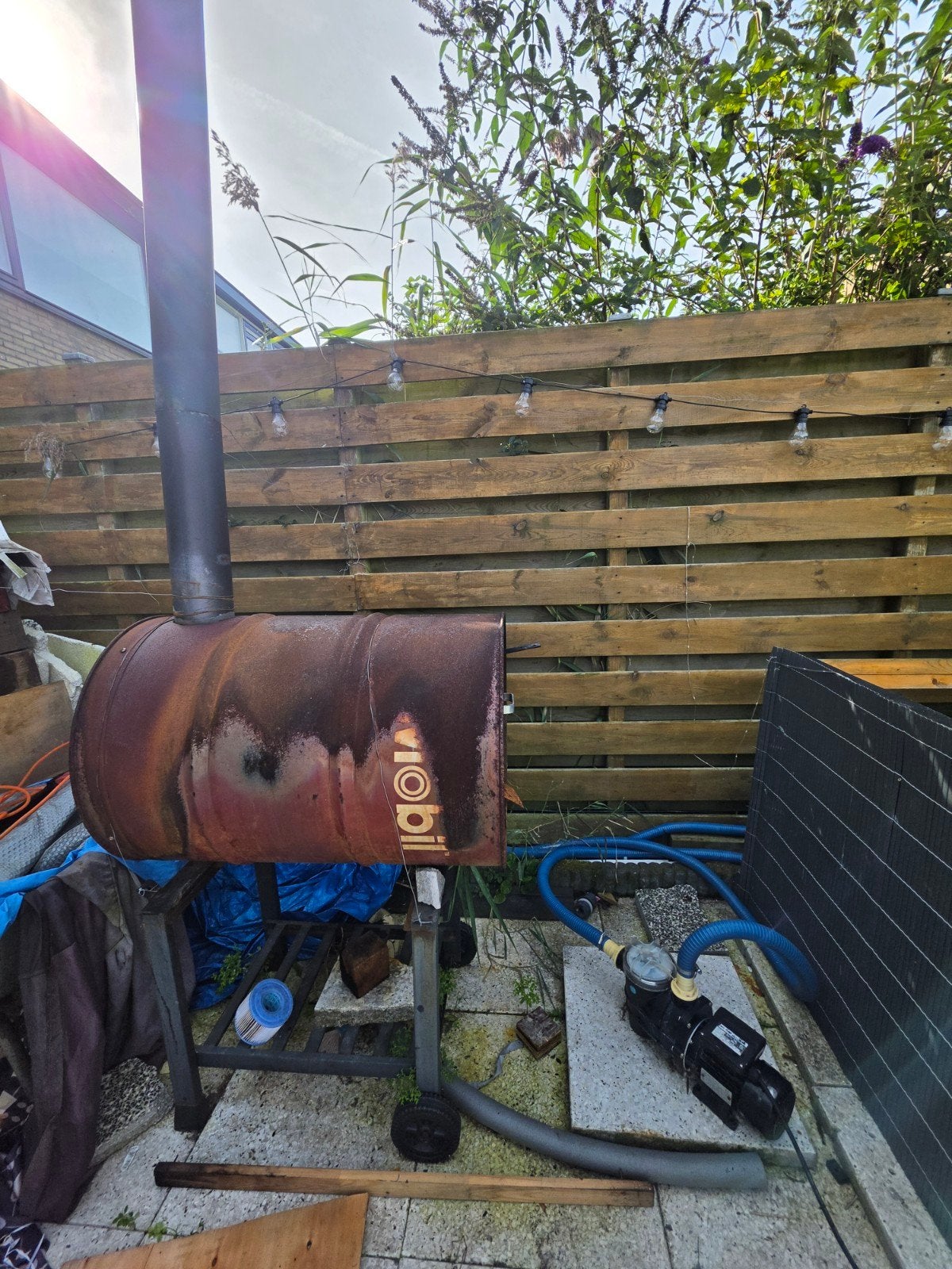 Foto 4 van Zelfbouw hottub houtgestookt