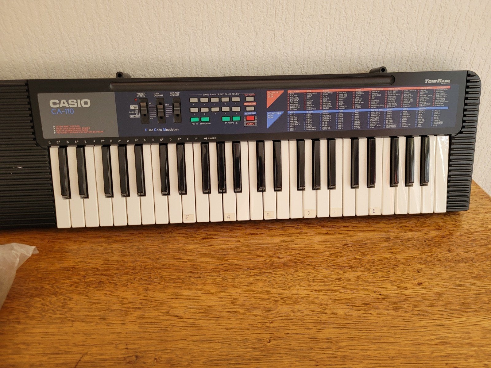 Casio CA-110 Tone Bank Keyboard - Vintage Synthesizer, Ophalen of Verzenden, Gebruikt, 49 toetsen, Casio